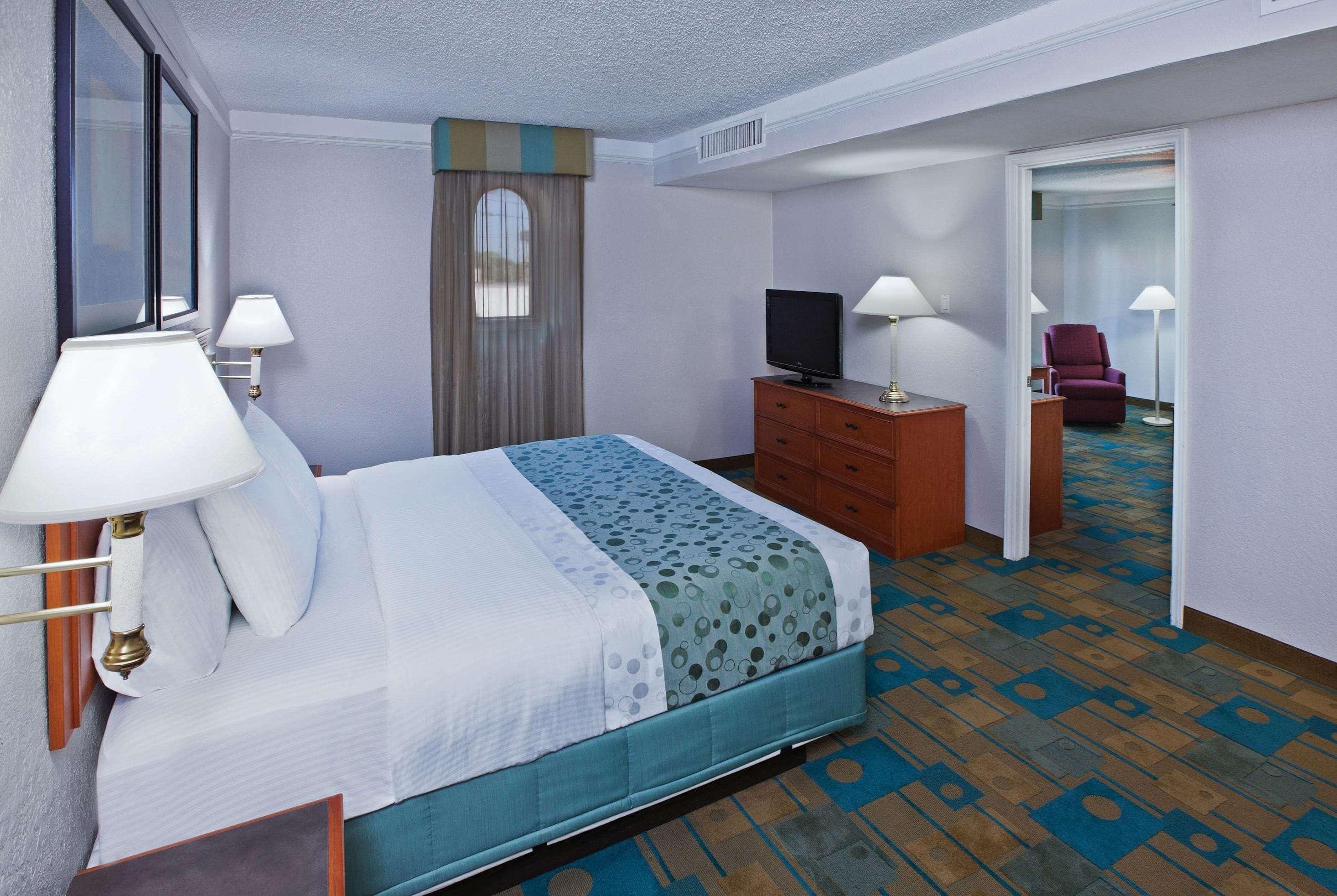 La Quinta Inn By Wyndham Austin Oltorf Exteriör bild
