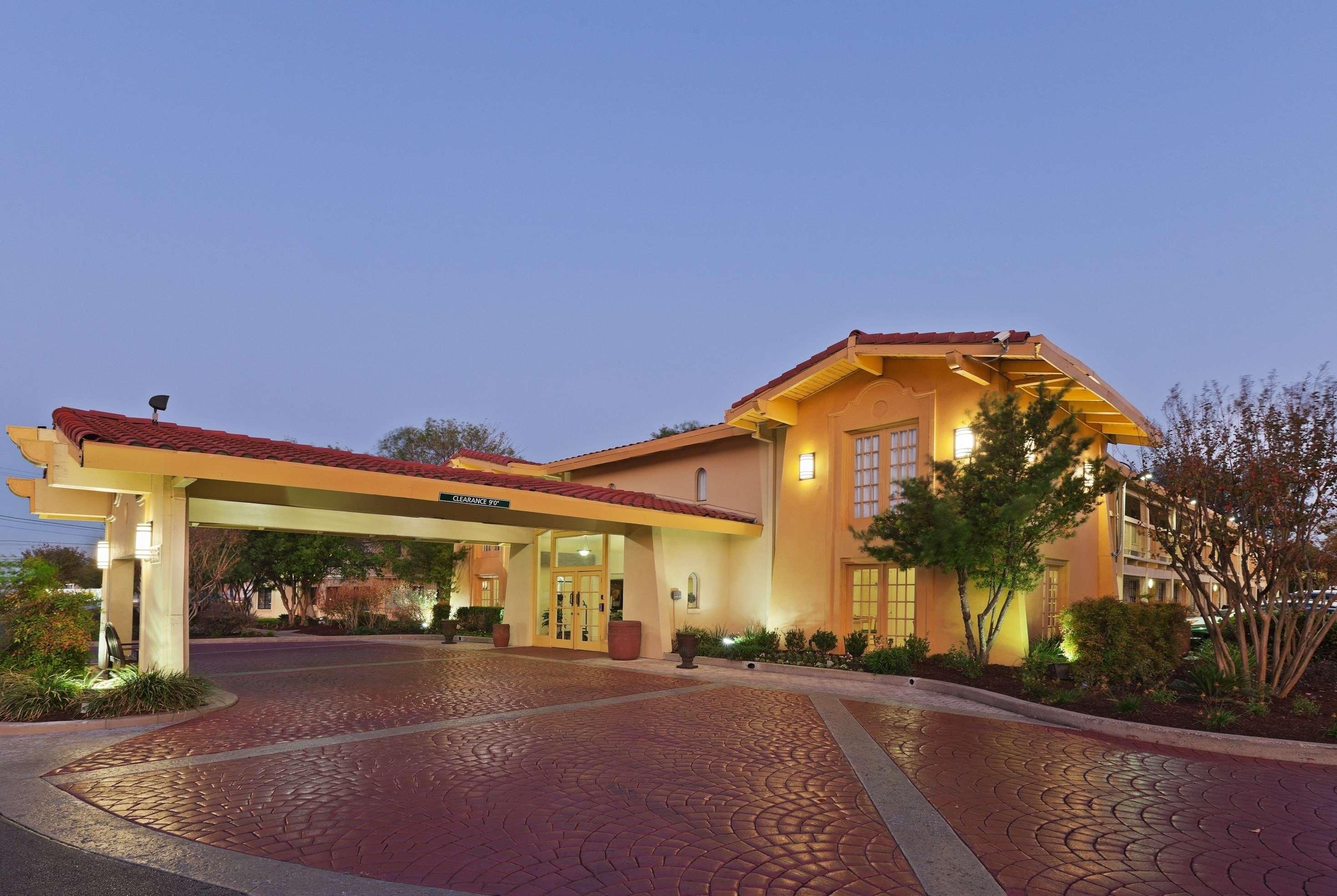 La Quinta Inn By Wyndham Austin Oltorf Exteriör bild